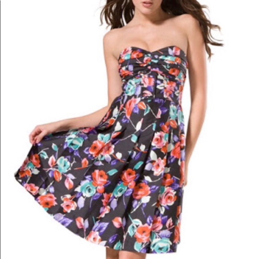 Express black & floral strapless dress